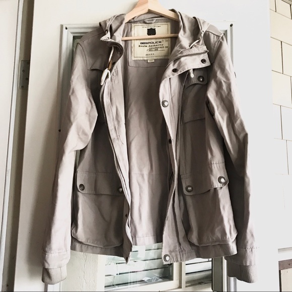Grey Lightweight Utility Jacket - Picture 1 of 4